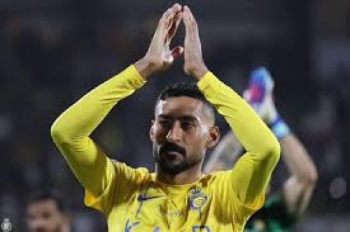 فرمان حاسم بفسخ  عقد نجم النصر المتسبب في التعادل أمام الهلال فماذا حدث؟!