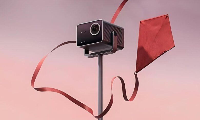 لايكا تطلق جهاز العرض المنزلي الفاخر Leica Cine Play 1 - موقع الخليج الان