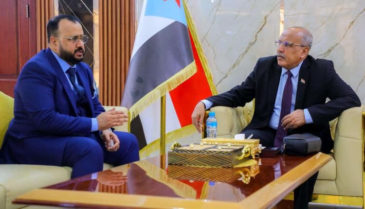 المجلس الانتقالي يناقش تحديات مشاريع الطرق وخطط الصيانة المستقبلية