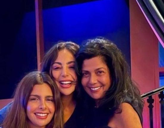 “قديش محظوظ اللي بدو يحظى بهيك عروس؟”.. شاهدوا ما قيل لصباح الجزائري وابنتيها (فيديو)