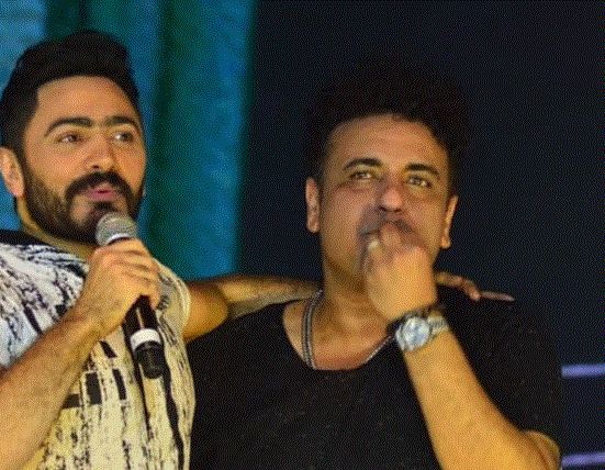 تامر حسني يشارك فيديو مؤثر مع صديق عمره الراحل محمد رحيم