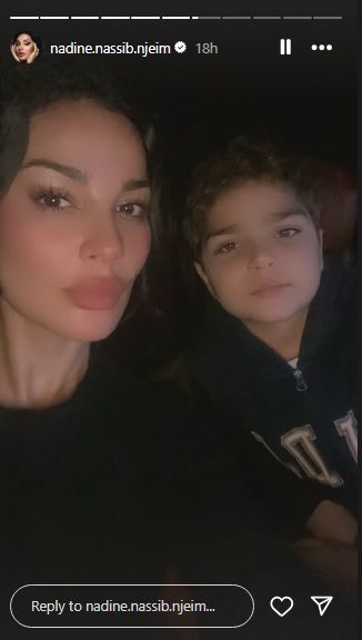 بالصور: بعد فترة قصيرة من إنفصالها عن خطيبها.. شاهدوا أوّل إطلالة لنادين نجيم برفقة ولديها