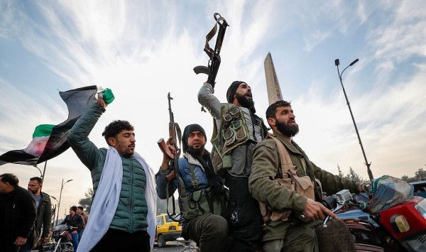 بايدن: واشنطن ستعمل مع جميع المجموعات السورية من أجل مرحلة انتقالية - موقع الخليج الان