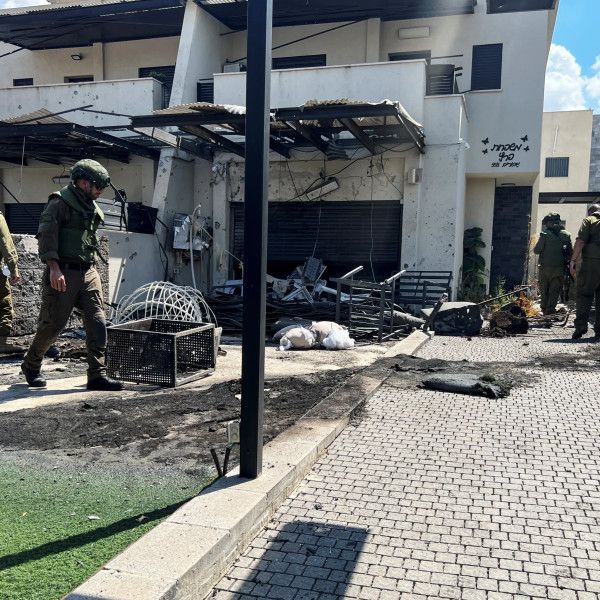 رئيس مجلس الجليل الأعلى يدعو الحكومة للموافقة على عودة الإسرائيليين بالشمال لمنازلهم - موقع الخليج الان