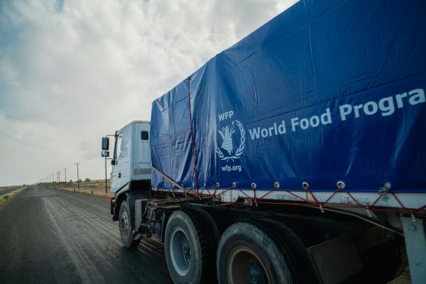 برنامج الأغذية العالمي يندد بهجوم الاحتلال على قافلة تابعة له في غزة - موقع الخليج الان