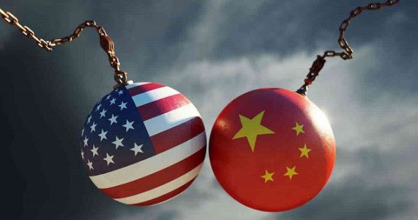 النفط يرتفع وسط ترقب نتائج المحادثات التجارية بين أميركا والصين - موقع الخليج الان