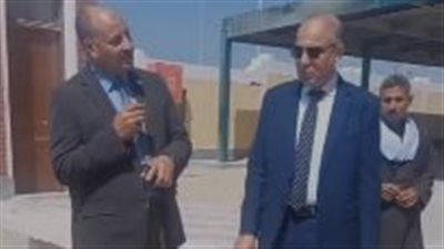 «دا يتنقل».. محافظ المنيا يحيل مدير مدرسة للتحقيق بسبب الإهمال وتدني مستوى النظافة - الخليج الان