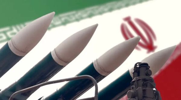 تراجع في القدرات أم حرب استنزاف؟..انخفاض وتيرة الهجمات الصاروخية الإيرانية يربك إسرائيل - الخليج الان