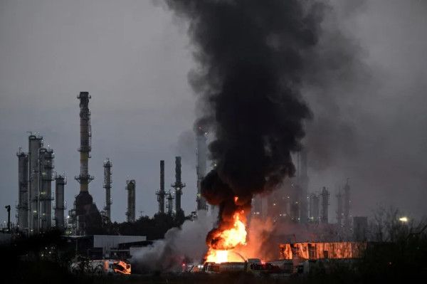 شرطة الاحتلال تفتح تحقيقاً بشأن تصوير منطقة ميناء حيفا وتقتحم مواقع تلفزيونية - الخليج الان