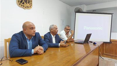 بحوث الصحراء يواصل تقديم الدعم الفني والإرشادي لمزارعي سيناء - الخليج الان