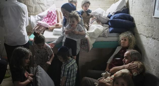 قصة الملاجئ الإسرائيلية.. دروع خرسانية غير قادرة على مواجهة الصواريخ الإيرانية - الخليج الان