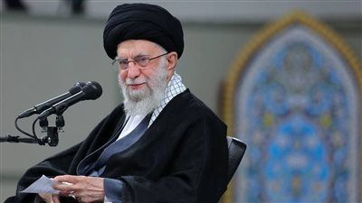 المرشد الإيراني لـ ترامب: لا يهمنا لغة التهديد وأي هجوم من أميركا علينا سيواجه عواقب - الخليج الان