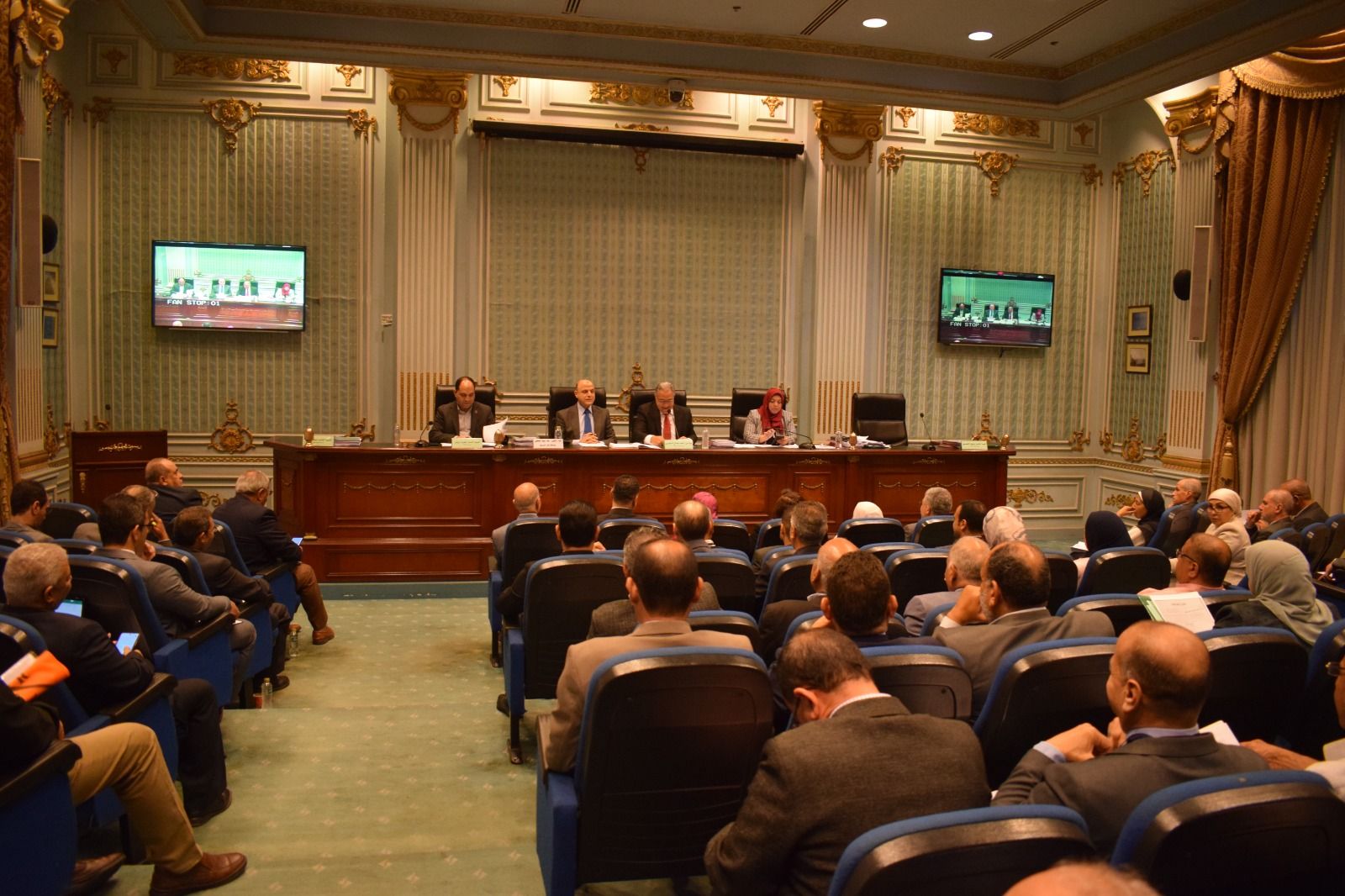 محلية النواب تناقش طلب أبو السعد بشأن تأخر تحويل فوة لـ مدينة ذات طابع مميز - الخليج الان