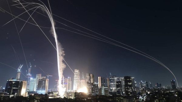 الحرس الثوري الإيراني: لا مكان آمن في إسرائيل - الخليج الان