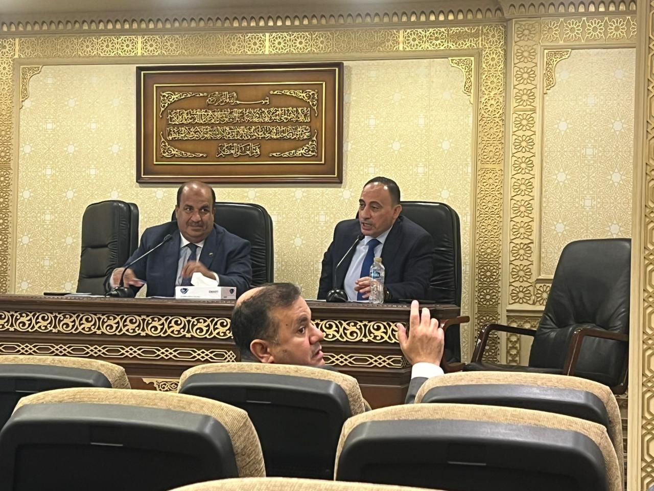 بناء على طلب النائب محمد زين الدين .. التموين تتعهد بحل مشكلات عدم التزام الأفران بمواعيد التشغيل - الخليج الان