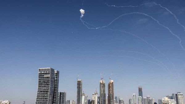 واشنطن: إسرائيل تواجه خطر نفاد صواريخها الاعتراضية - الخليج الان