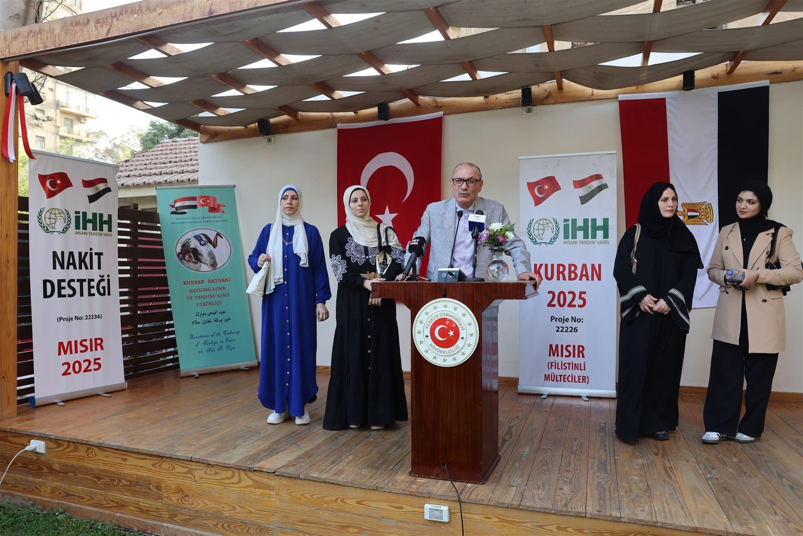 في اليوم العالمي للاجئين.. سفير تركيا بالقاهرة: "لا يمكن إنكار حق العودة للفلسطينيين وعلينا تقاسم الأعباء بعدل - الخليج الان