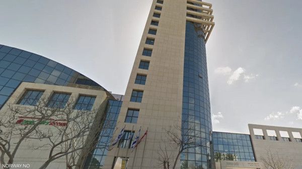 انفجار يستهدف مقر السفير النرويجي في إسرائيل - الخليج الان