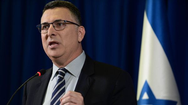 ساعر: هجماتنا أخّرت امتلاك إيران للسلاح النووي لعامين أو ثلاثة - الخليج الان