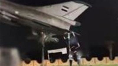 كانوا بيلهوا.. القبض على 3 أطفال لتسلقهم طائرة هيكلية - الخليج الان