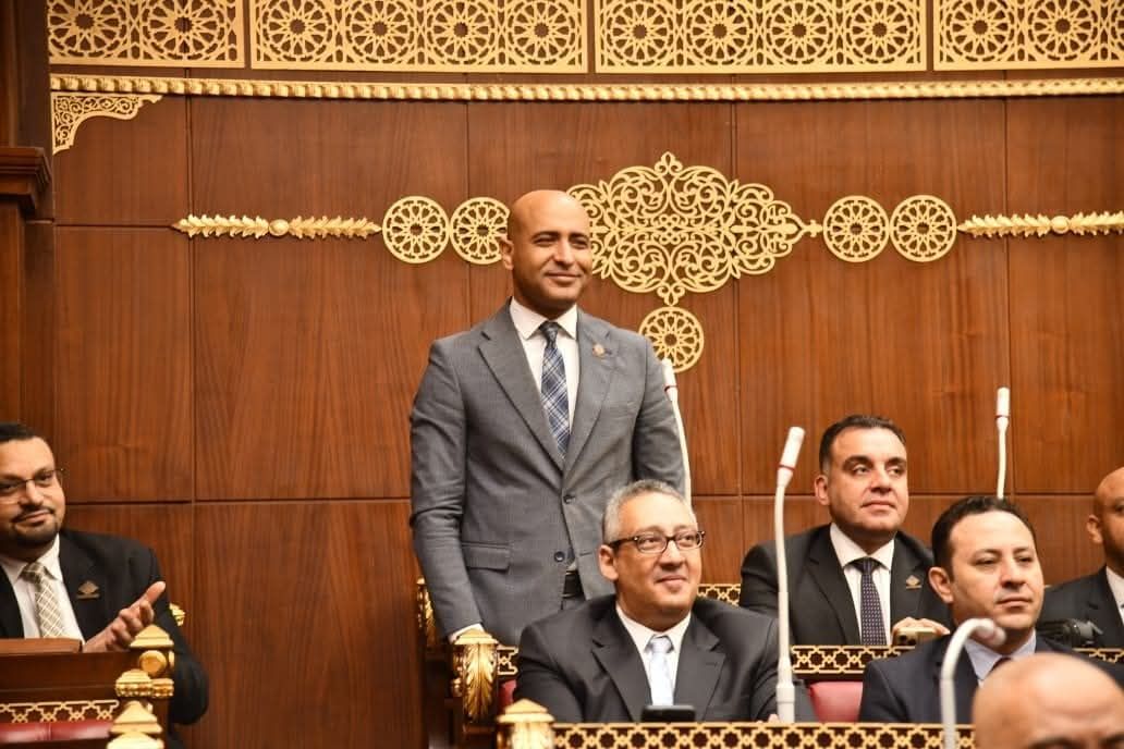 رئيس مجلس الشيوخ يهنىء نائبي التنسيقية علاء مصطفى وراجية الفقي لحصولهما على الدكتوراة - الخليج الان