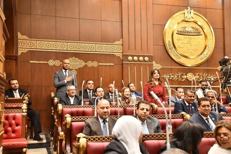 رئيس مجلس الشيوخ يهنىء نائبي التنسيقية علاء مصطفى وراجية الفقي لحصولهما على الدكتوراة - الخليج الان