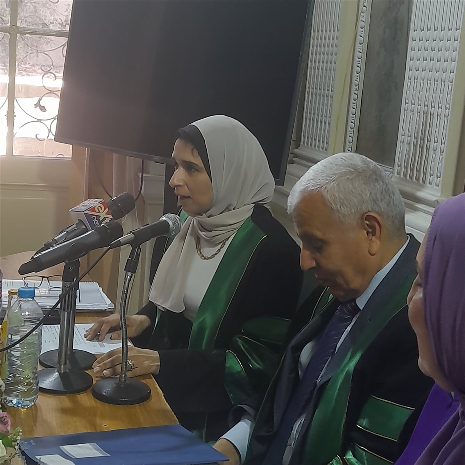 لأول مرة بجامعة القاهرة.. طالب من متلازمة داون يناقش رسالة ماجستير بكلية الإعلام - الخليج الان