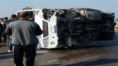 ننشر أسماء ضحايا حادث انقـ ـلاب ميكروباص على الطريق الصحراوي بالبحيرة - الخليج الان