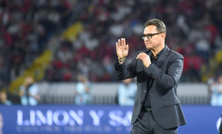 الوداد المغربي يعلن تعرض مدربه محمد أمين بن هاشم لحادث سير في أمريكا - الخليج الان