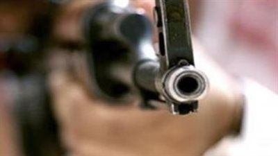 خلافات الطين.. مقتل شخص على يد شقيقه وإصابة ابنه وجاره في قنا - الخليج الان