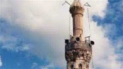 سقوط عاملين من أعلى مئذنة مسجد في المنيا - الخليج الان