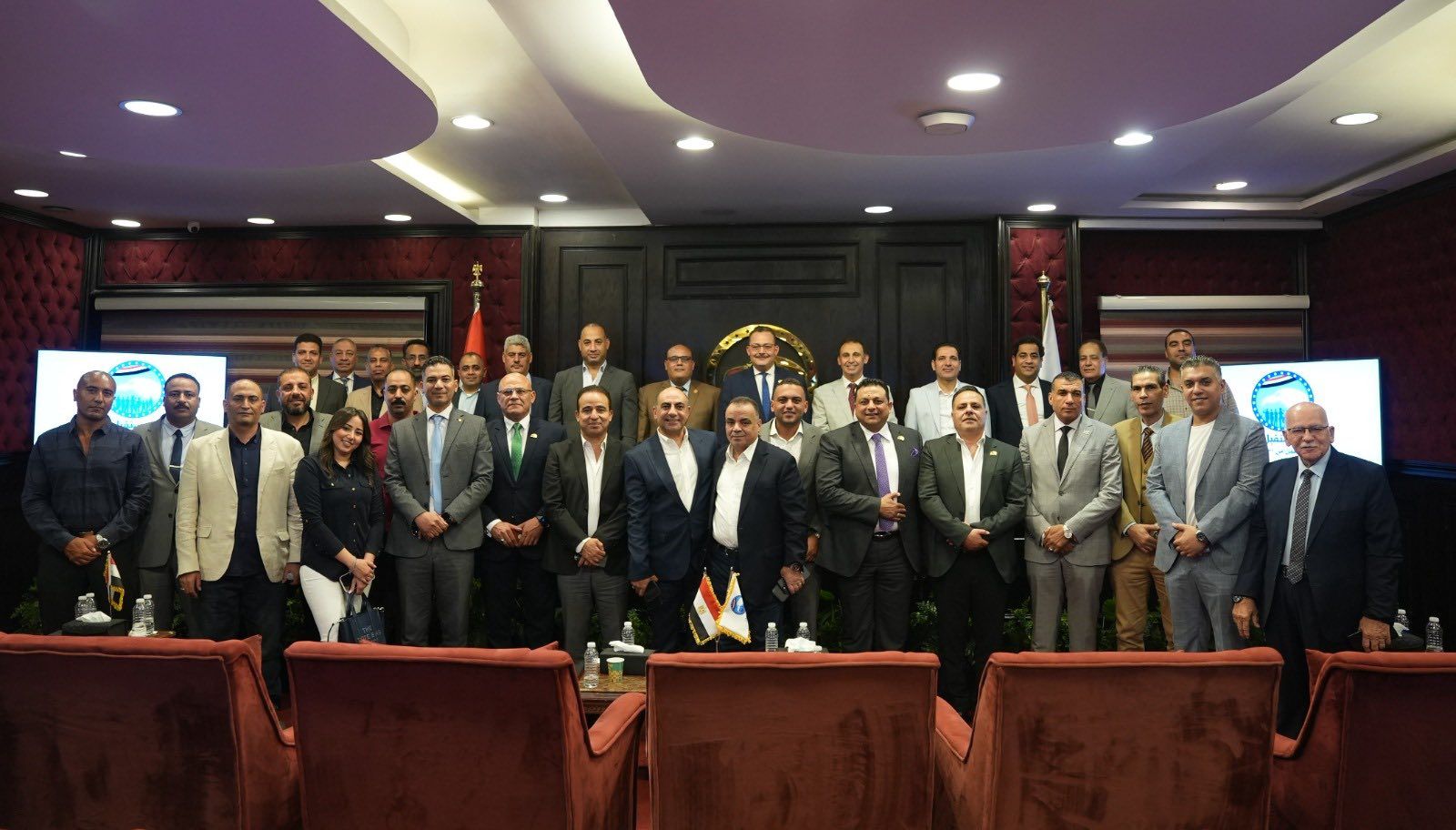 لمناقشة خطة عملها خلال الفترة المقبلة.. أمانة الاستثمار المركزية بـ"مستقبل وطن" تعقد اجتماعًا تنظيميًا مع أمنائها في المحافظات - الخليج الان