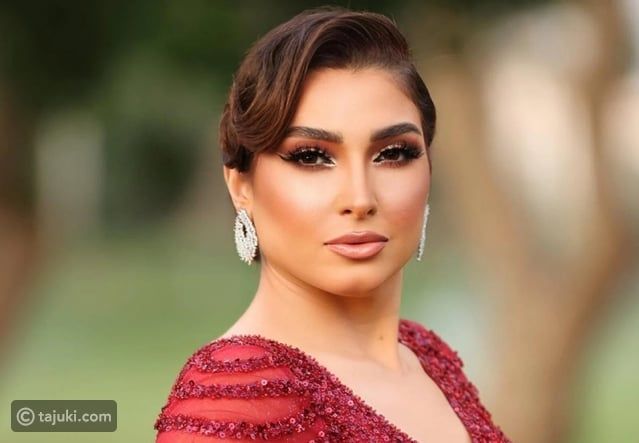 تألق روجينا، غرة متفرقة وشعر مموج ساحر