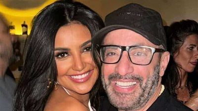 من هي المصورة شيرين شيحة التي أثارت الجدل بظهورها مع أحمد السقا ؟ - الخليج الان