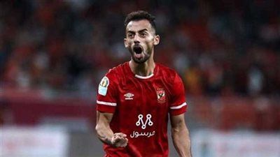 بالصور.. أحمد عبد القادر يخوض تدريبات تأهيلية داخل النادي الأهلي - الخليج الان