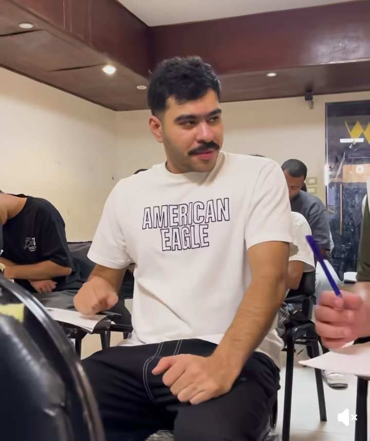 من فيديوهات ساخرة إلى برنامج معكم منى الشاذلي.. منه هو اليوتيوبر أحمد رمزي بعد تصدره التريند؟ - الخليج الان