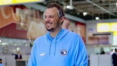 ممدوح عيد يسافر إلى الإمارات لترتيب استعدادات بيراميدز للموسم الجديد - الخليج الان