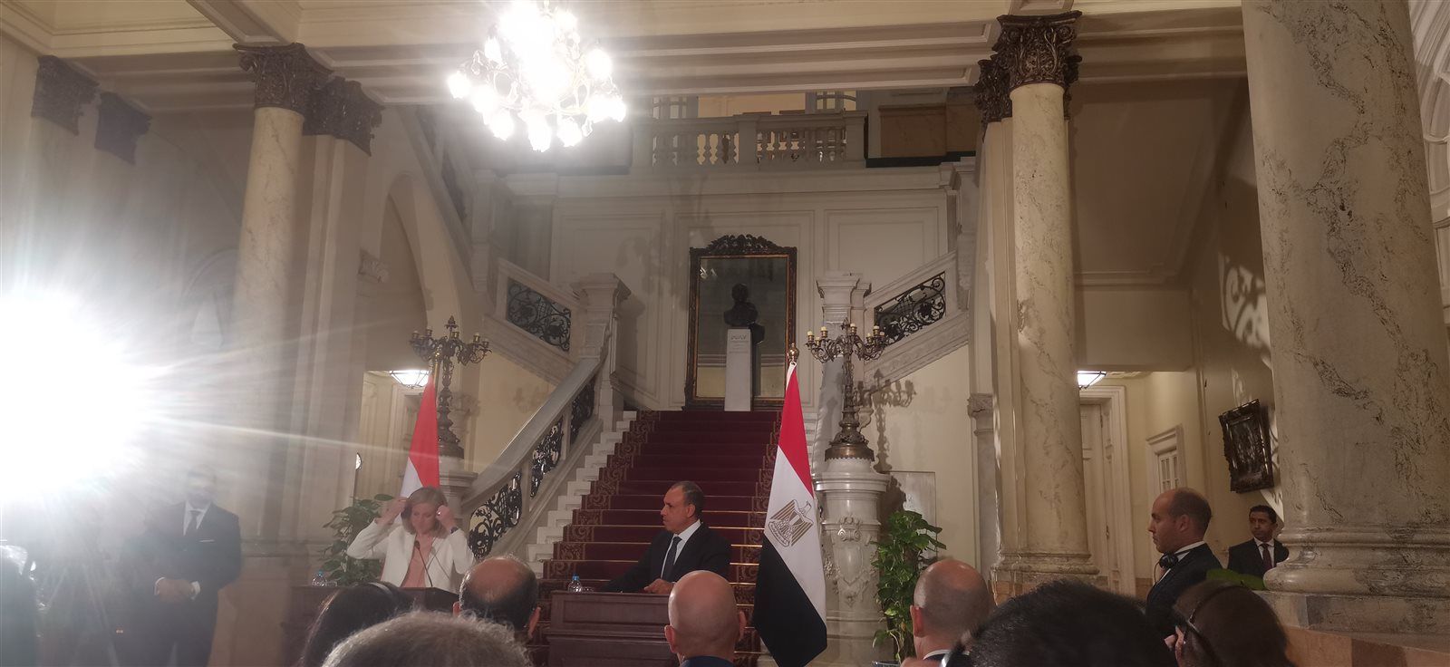 وزيرة خارجية النمسا: مصر تقدم الكثير وتستقبل الملايين من اللاجئين وتستحق الشكر - الخليج الان