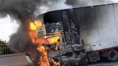 مصرع شخصين فى حادث مروع بعد اشتعال شاحنة على طريق أبوسمبل بأسوان - الخليج الان