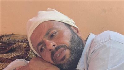 نقل فني مزلقان الإسماعيلية المصاب إلى مركز طبي بالقاهرة بأوامر من وزير النقل - الخليج الان