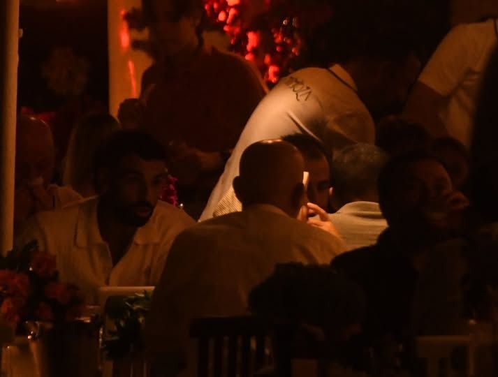 وجبة عشاء بـ60 ألف ليرة تركية.. محمد صلاح يستمتع بإجازته في بودروم (صور) - الخليج الان