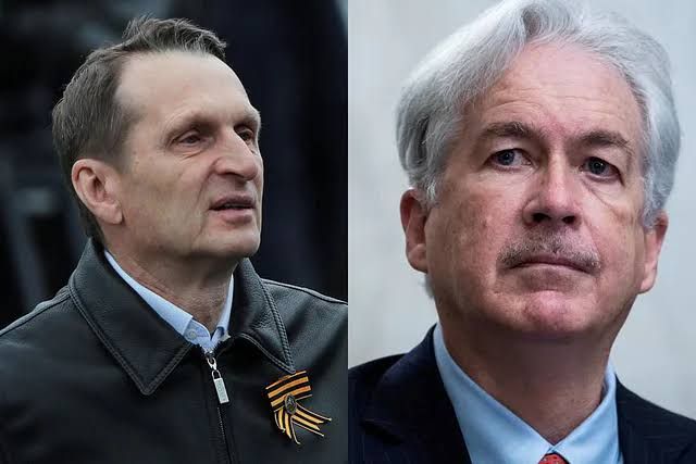 مكالمة هاتفية بين مديري المخابرات الأمريكية والروسية.. ماذا دار بينهما؟ - الخليج الان