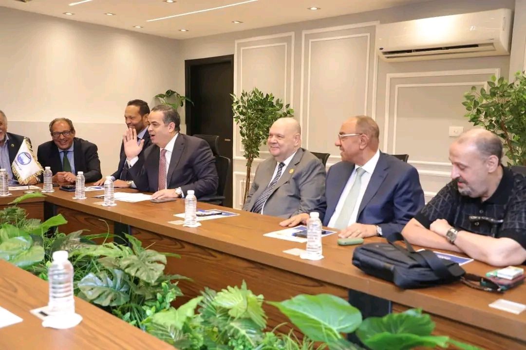 من داخل غرفة العمليات المركزية… قيادات حزب مستقبل وطن تجتمع لوضع الترتيبات النهائية استعدادا لانتخابات مجلس الشيوخ - الخليج الان