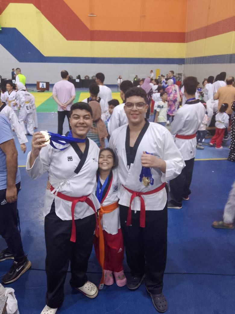 67 ميدالية متنوعة.. تايكوندو نادي الحوار يحصد الذهب في بطولة وسط الدلتا - الخليج الان