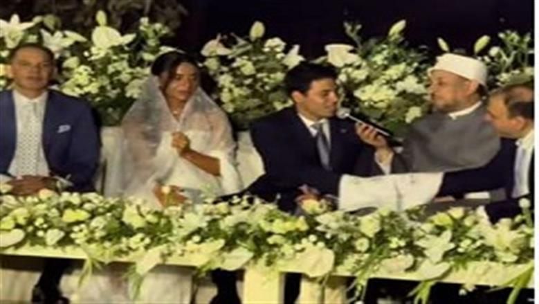 بدون حضور الزعيم.. حفيد عادل إمام يحتفل بعقد قرانه على فتاة من خارج الوسط الفني - الخليج الان