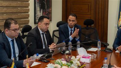 عمرو موسى :30 يونيو نجحت في استعادة الوطن من نظام حاول تقويض مؤسساته - الخليج الان