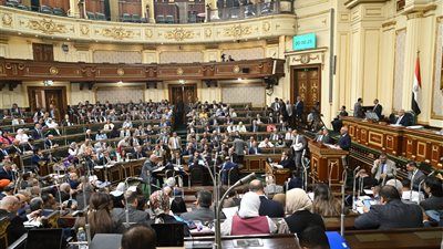 الأغلبية البرلمانية تطالب رئيس مجلس النواب تأجيل مناقشة مشروع قانون الإيجار القديم حتى تأتي الحكومة ببيانات دقيقة - الخليج الان