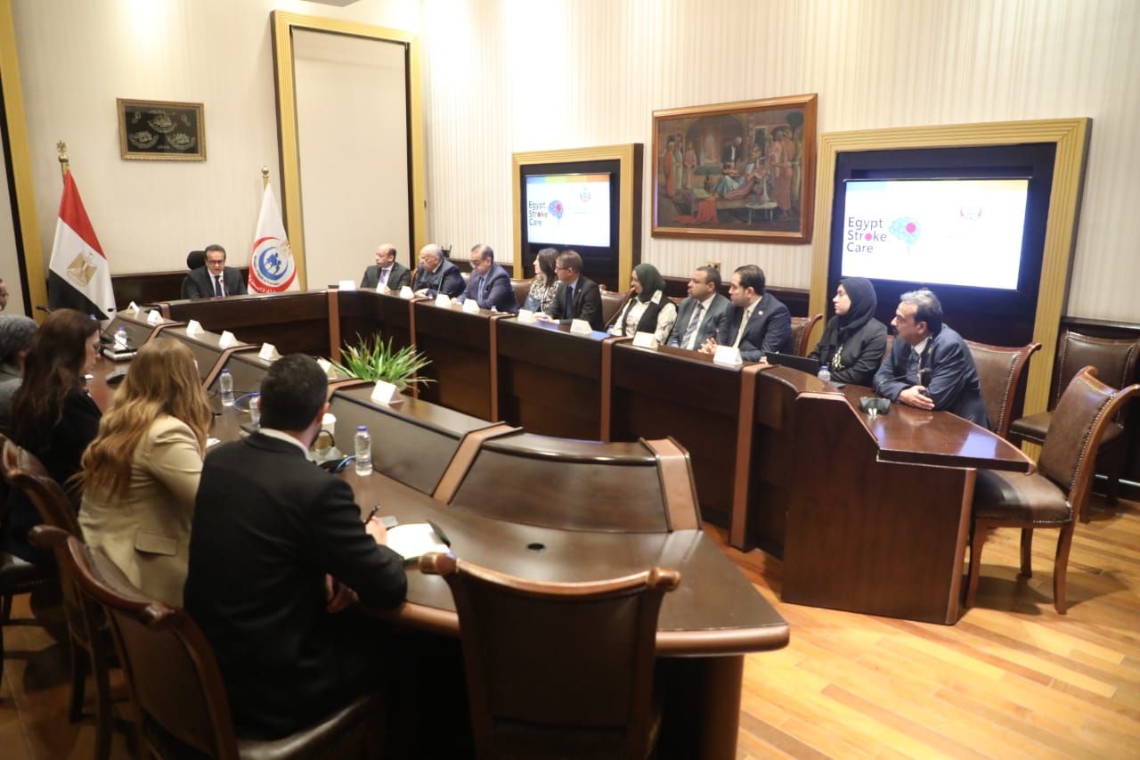 وزير الصحة يترأس اجتماع اللجنة العليا لمتابعة مشروع الشبكة القومية لرعاية مرضى السكتة الدماغية - الخليج الان