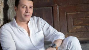 نقابة الموسيقيين برئاسة مصطفى كامل تنعي المطرب أحمد عامر: ربنا يصبر أهله كان شاب خلوق - الخليج الان