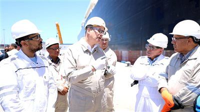 وحدات التغييز العائمة تدخل الخدمة قريبًا لدعم شبكة الغاز الطبيعي في مصر - الخليج الان